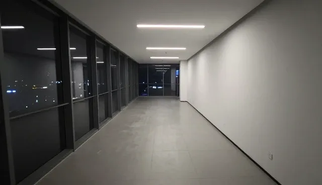 开荒保洁如何应对高密度空间清洁难题